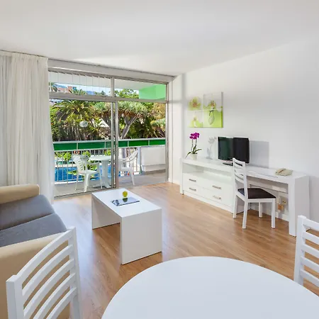 Parque Vacacional Eden 4*