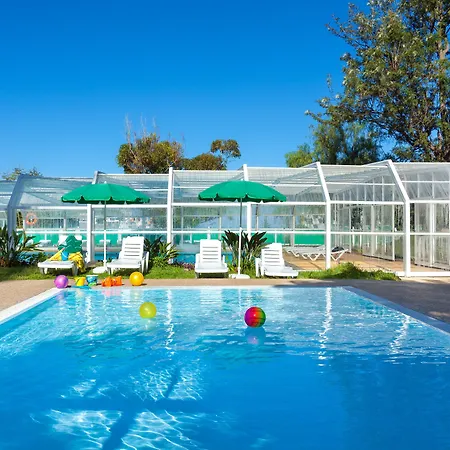 Parque Vacacional Eden 4*